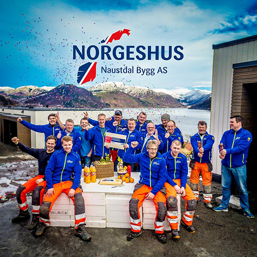 Naustdal bygg Norgeshus lar Accountor ta regnskapet