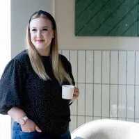 taking-a-moment-with-coffee-woman